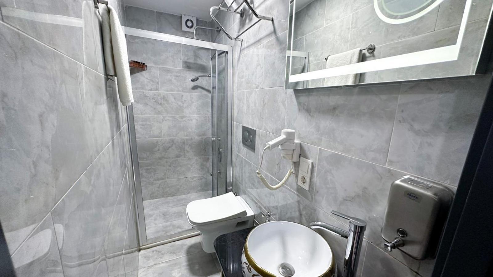 Dnz Taxim Feridiye Hotel Istanbul Exterior foto